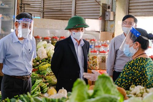 Chủ tịch UBND tỉnh kiểm tra phòng chống dịch Covid-19 tại Đơn Dương, Đức Trọng
