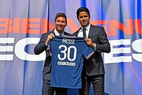 PSG thu về hơn 10 triệu USD chỉ sau 24 giờ bán áo đấu Messi