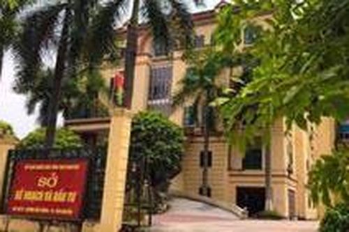 Cách chức Phó giám đốc Sở KH-ĐT vì 'thiếu chuẩn mực' với nhân viên