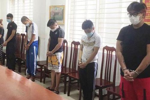 Vụ cướp xe máy của nữ công nhân môi trường đô thị: Khởi tố 6 đối tượng