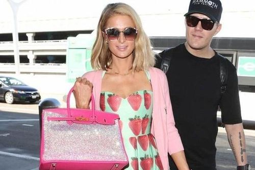 Paris Hilton sở hữu túi Birkin đính 60.000 viên pha lê