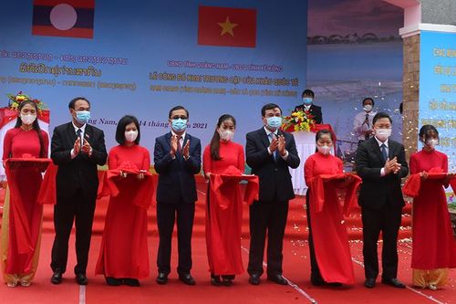 Khai trương cặp cửa khẩu quốc tế Nam Giang - Đắc Tà Oọc