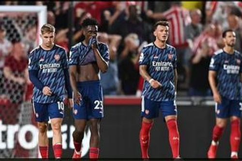Arsenal thua muối mặt tân binh, tái hiện kết quả buồn sau 44 năm