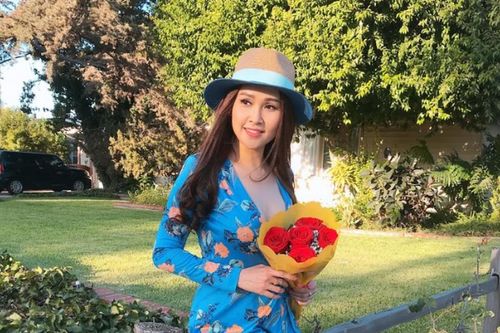 Đường cong nóng bỏng của Minh Thư 'Gái nhảy' ở tuổi 44