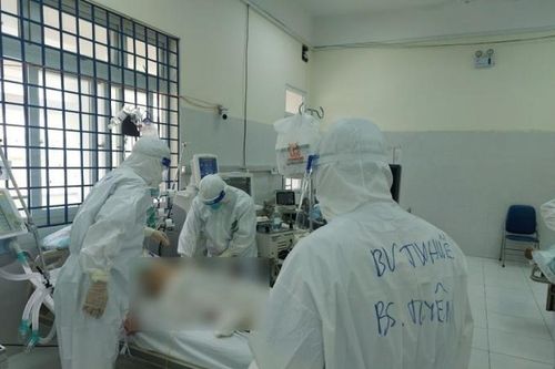 'Ngày nào chuyển được từ 2 đến 3 bệnh nhân xuống tầng dưới là những ngày đó niềm vui ngập tràn'