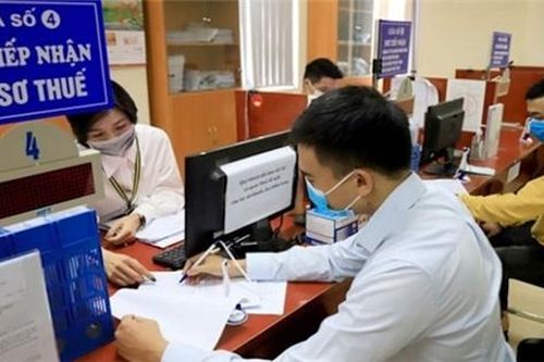 Chính phủ trình gói 138.000 tỷ đồng miễn giảm thuế phí