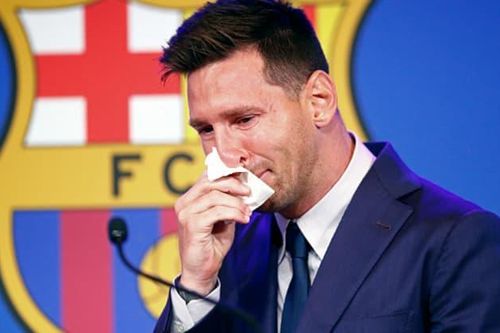Vì sao Messi chia tay Barcelona?