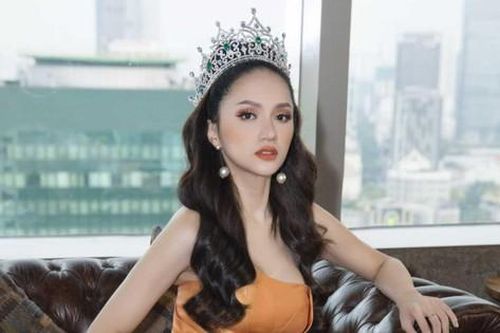 Động thái đầu tiên của Hương Giang sau gần nửa năm ở ẩn là gì mà khiến fan xúc động?