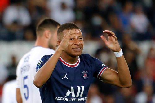 Pochettino không nghe thấy tiếng la ó Mbappe