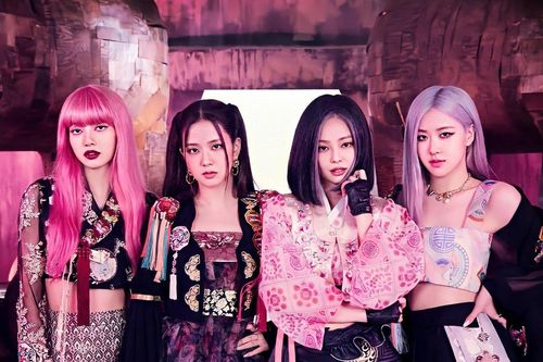 Thần tượng Kpop được đầu tư trang phục như thế nào?
