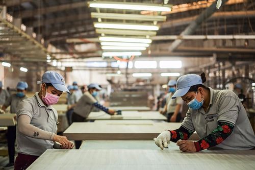 Chuỗi cung ứng châu Á có thể đứt gãy vì đợt bùng phát dịch mới