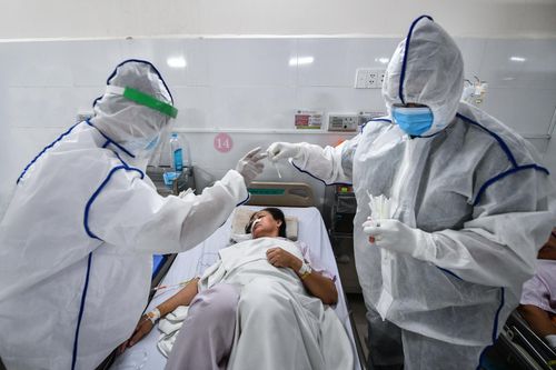 Kỹ thuật viên y tế ở TP.HCM: 'Xót xa khi đọc phim chụp phổi của F0'