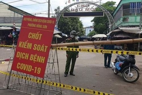 Nghệ An: TP Vinh giãn cách xã hội từ 0 giờ ngày 15/8