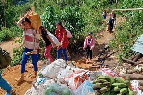Tấm lòng đồng bào vùng cao với người dân Đà Nẵng