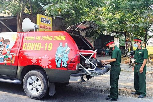 Thừa Thiên Huế: Tạm đình chỉ công tác Chủ tịch UBND xã do lơ là chống dịch
