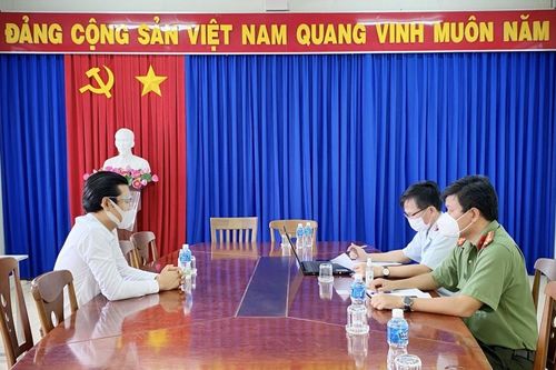 Đăng tin 'Đề nghị người dân trữ đồ ăn trong 5 ngày…', chủ fanpage bị xử phạt