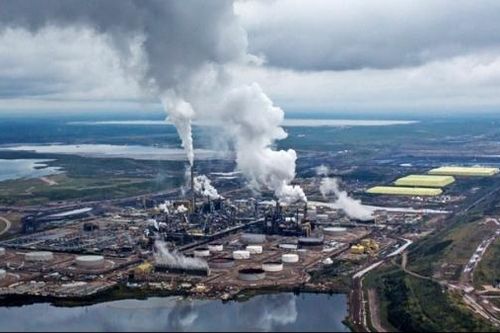 Canada: Cát dầu cần sự hỗ trợ của chính phủ nhằm mục đích gì?