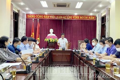 Họp thẩm tra nội dung trình kỳ họp thứ 2, HĐND tỉnh khóa XV