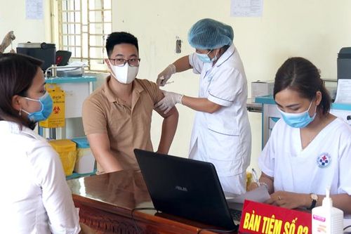 Tân Sơn, Phù Ninh: Hoàn thành tiêm phòng vắc xin COVID-19 đợt 4