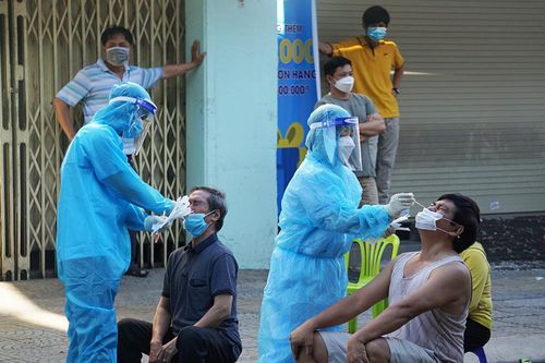 Đà Nẵng ghi nhận 96 ca mắc Covid-19 ngày đầu phong tỏa toàn thành phố