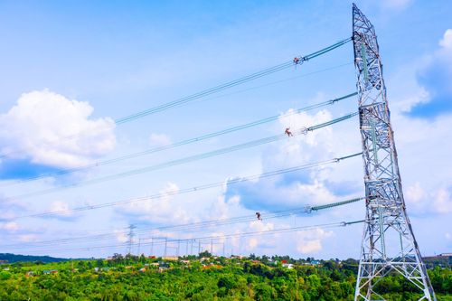 Trên công trường nhà máy điện gió lớn nhất Việt Nam