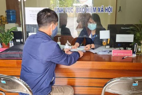 Khi người tham gia được đặt ở vị trí trung tâm