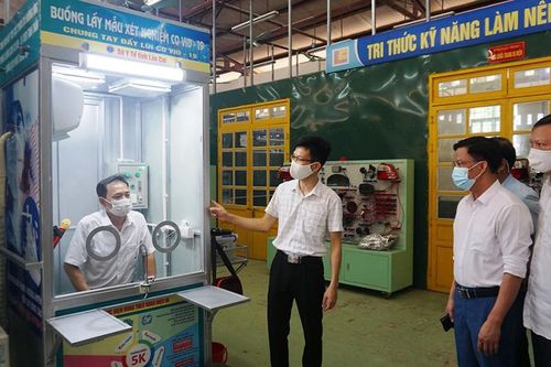 Lào Cai nhận 13 buồng xét nghiệm Covid-19 và chuyển giao thiết kế cho TP Cần Thơ