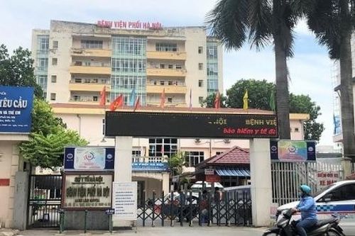 Covid-19 ở Việt Nam: TP. Hồ Chí Minh có hơn 41.000 F0 điều trị tại nhà; Bệnh viện Phổi Hà Nội đón bệnh nhân trở lại