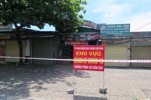 Ổ dịch Chợ đầu mối diễn biến phức tạp, TP Vinh cách ly xã hội theo Chỉ thị 16 từ ngày 17/8