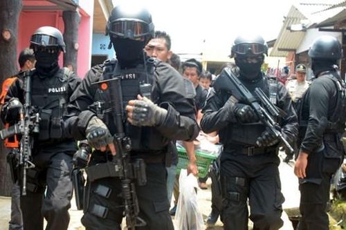 Indonesia: Thu giữ hơn 1.500 hòm từ thiện bị nghi tài trợ khủng bố