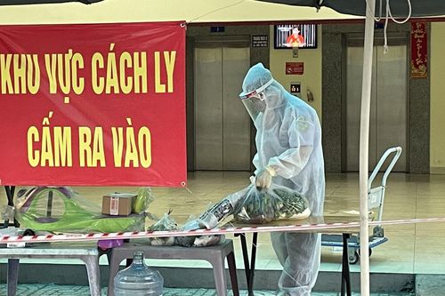 TP Hồ Chí Minh có 41.209 người mắc COVID-19 đang cách ly tại nhà
