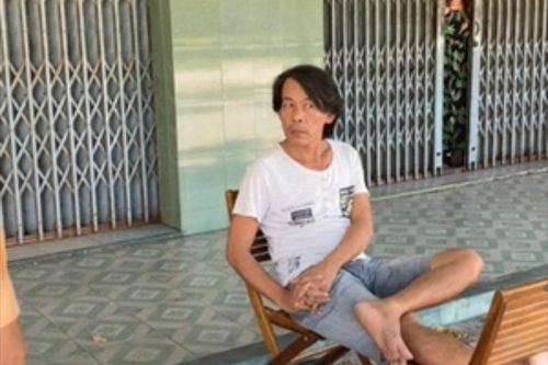 Khống chế, xử lý người đàn ông có hành vi chống đối lực lượng Công an