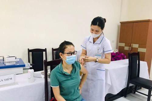 Tiếp tục kiểm soát tốt tình hình dịch bệnh Covid-19 trên địa bàn