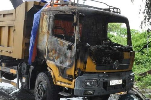 Đốt ôtô vì khoản nợ 2,5 tỷ tiền cá độ