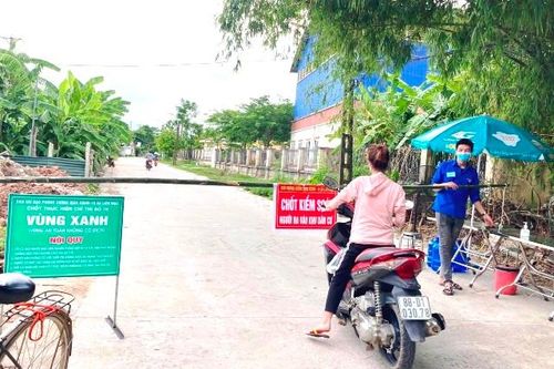 Huyện Mê Linh xử phạt hơn 900 triệu đồng vi phạm quy định phòng, chống dịch Covid-19