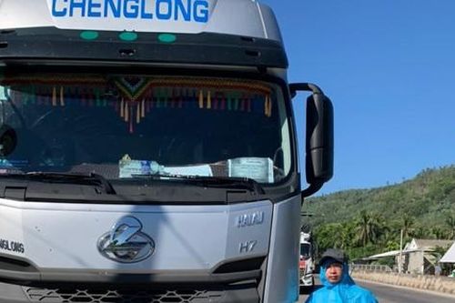 Quảng Ngãi: Phát hiện tài xế chở người về từ vùng dịch