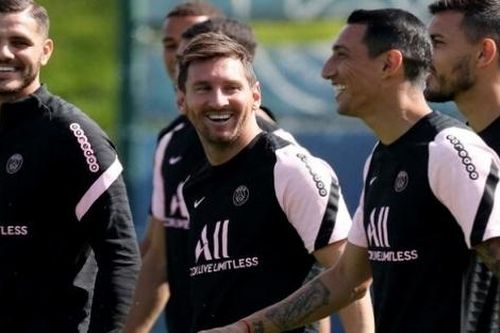 PSG: HLV Pochettino nhận cảnh báo khi đội hình toàn ngôi sao tấn công; phe vé đẩy giá trận dự đoán Messi ra sân