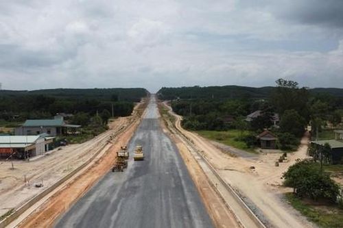 Thủ tướng: Xử lý nghiêm việc chậm trễ giải ngân vốn đầu tư công