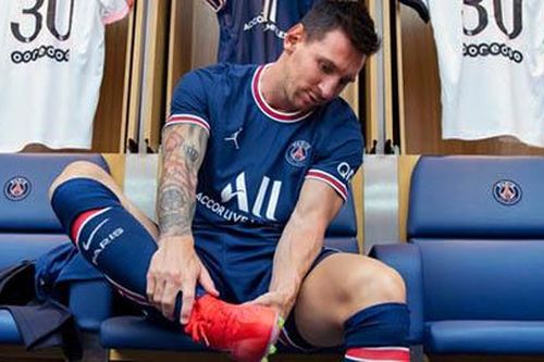 PSG bán hơn 1 triệu áo đấu của Messi trong 1 tuần