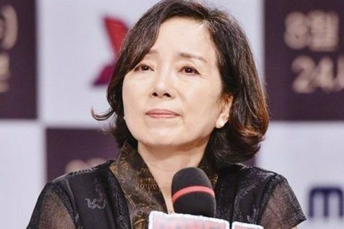 Diễn viên 'Mặt trăng ôm mặt trời' - Kim Min Kyung qua đời ở tuổi 60