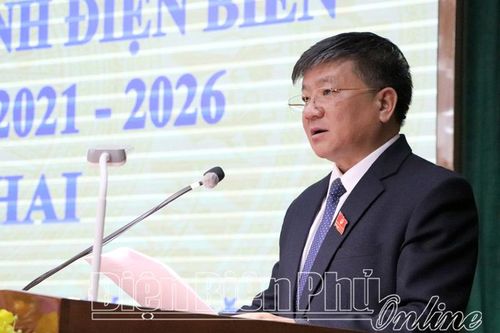 Phát huy trí tuệ, đóng góp nhiều ý kiến sâu sắc, chất lượng, góp phần vào thành công của kỳ họp(*)
