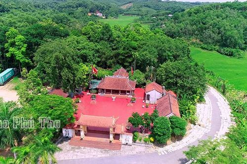 Đổi thay trên đất chiến khu
