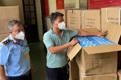 Phát hiện 1.000 bộ van máy thở không rõ chất lượng