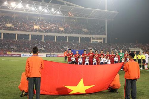Khi sân Mỹ Đình không khán giả