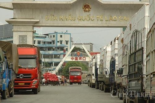 Ưu tiên vốn cho hoàn thiện hạ tầng giao thông khu vực biên giới