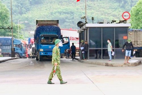 Phải có phiếu xét nghiệm SARS-CoV-2 kết quả âm tính đối với người ra và vào khu vực Cửa khẩu Quốc tế đường bộ số II Kim Thành