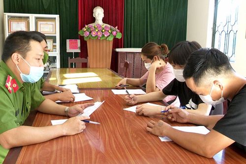 Xử phạt ba đối tượng sửa giấy xét nghiệm COVID-19