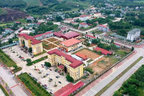 Yên Sơn bừng sáng