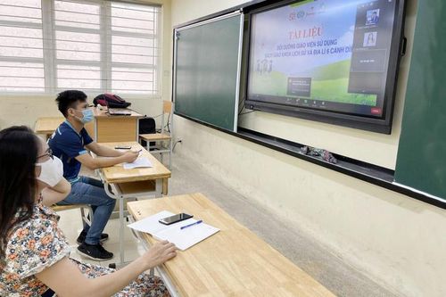 Triển khai Chương trình giáo dục phổ thông mới lớp 2 và lớp 6: Vượt khó tạo nền tảng giáo dục