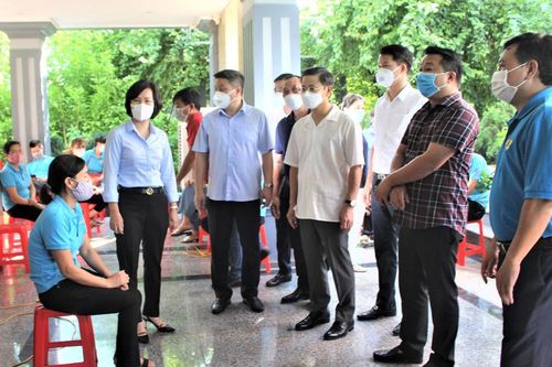 Vừa phòng, chống dịch, vừa chú trọng bảo đảm an sinh xã hội